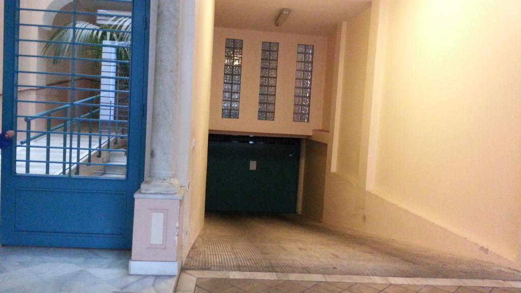 Duplex Donkey Parking Apartman Sevilla Kültér fotó